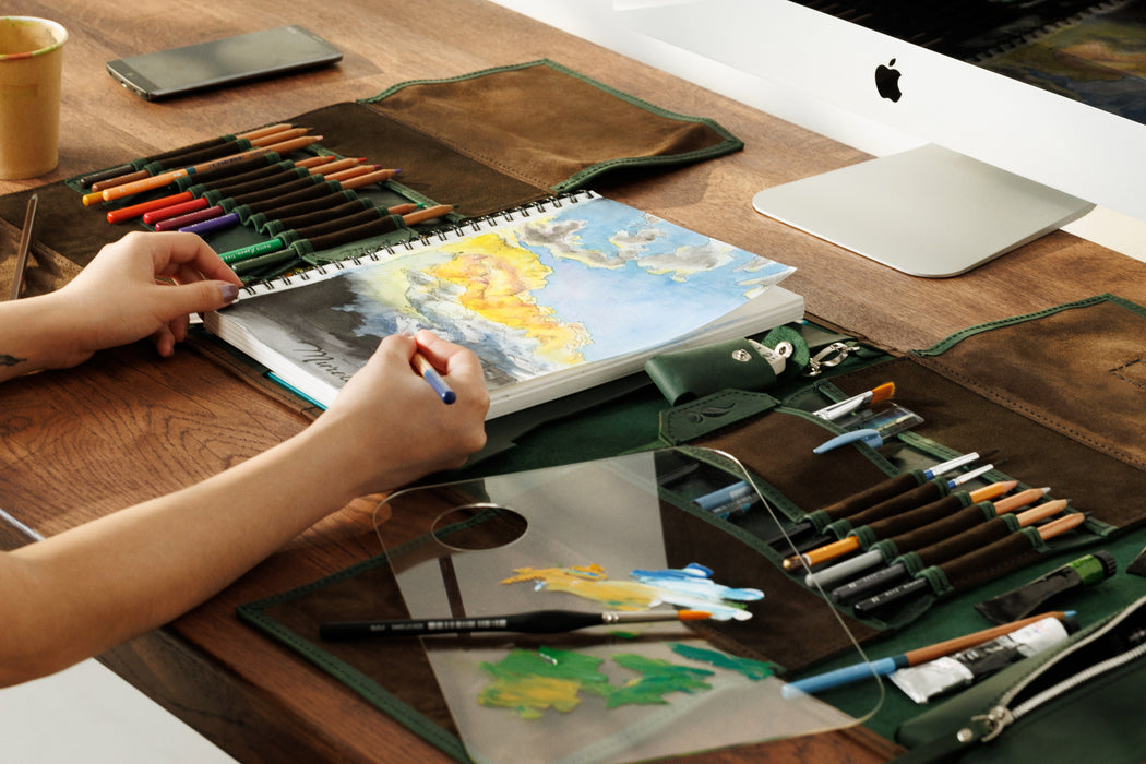 Elegant green brown leather sketch organizer | Mureli