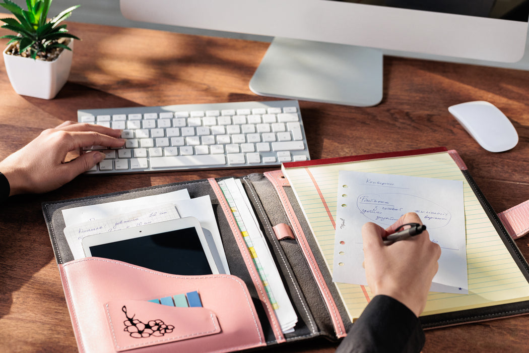 Stylized Personalized Pink Leather Portfolio Folder A4 | Women’s Document Organizer with Your Name