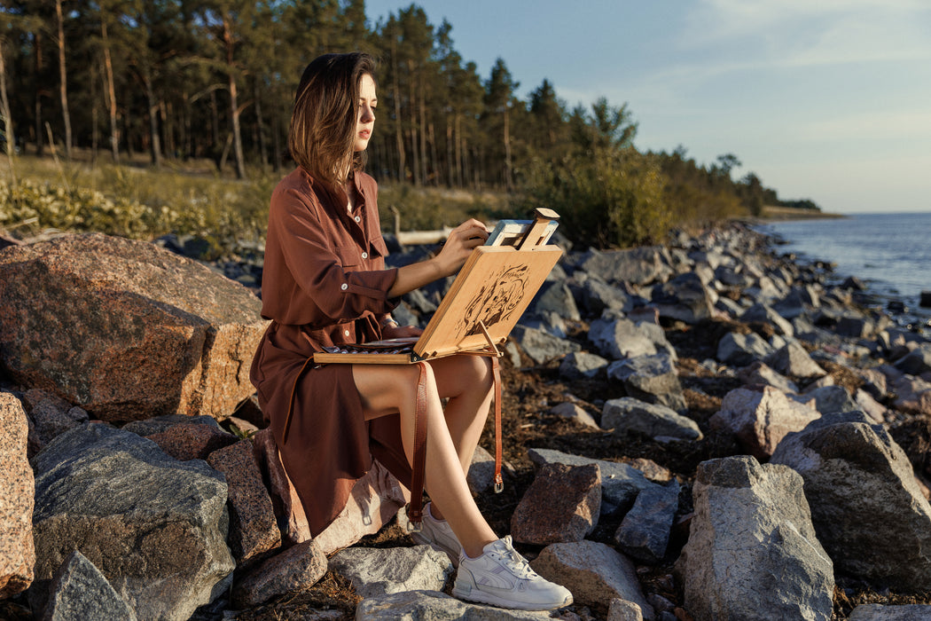 Wooden painting case with genuine leather accents