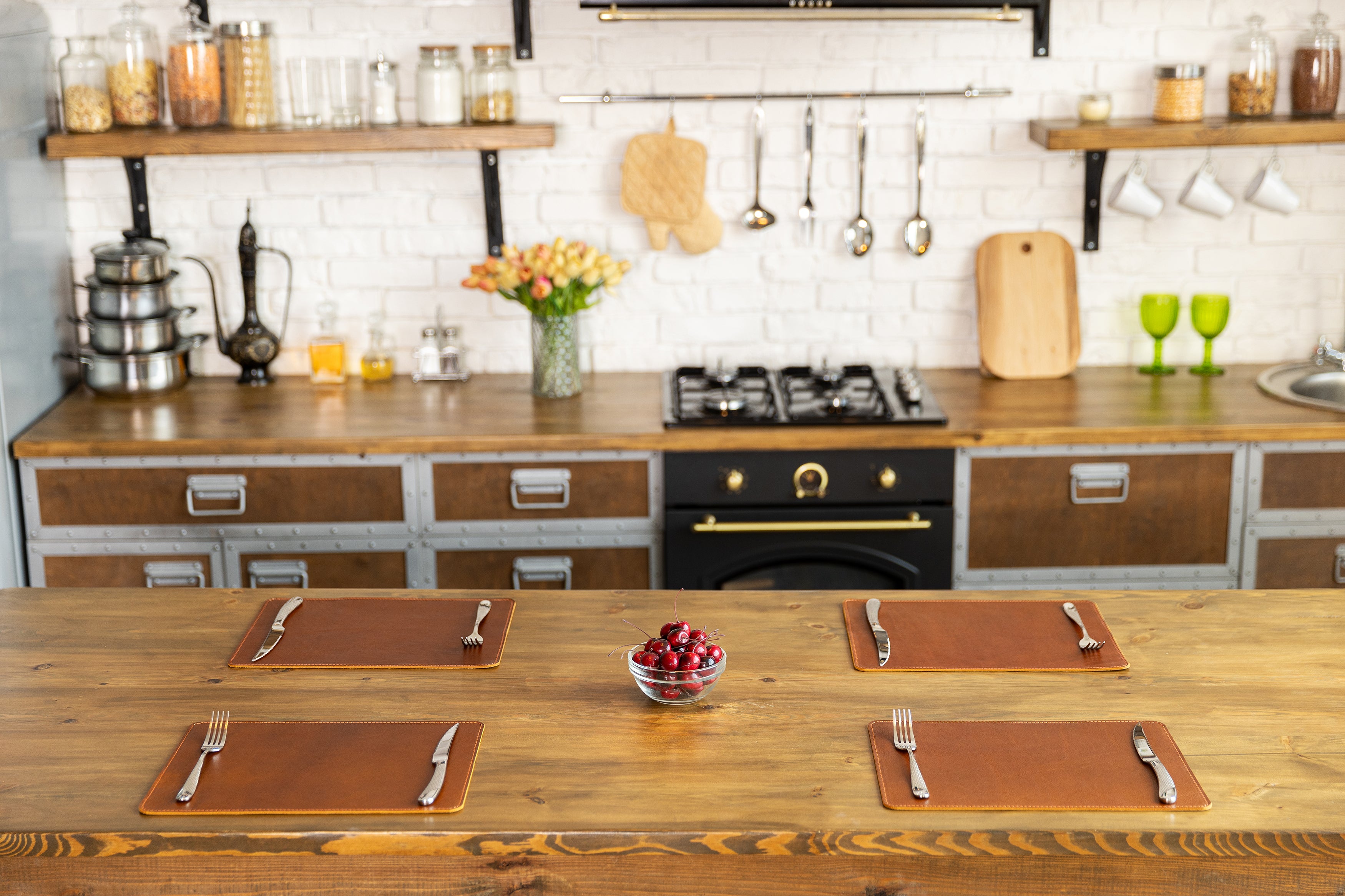 Personalized Camel Leather Placemats – Elegant Gift for Hosts or Anniversaries
