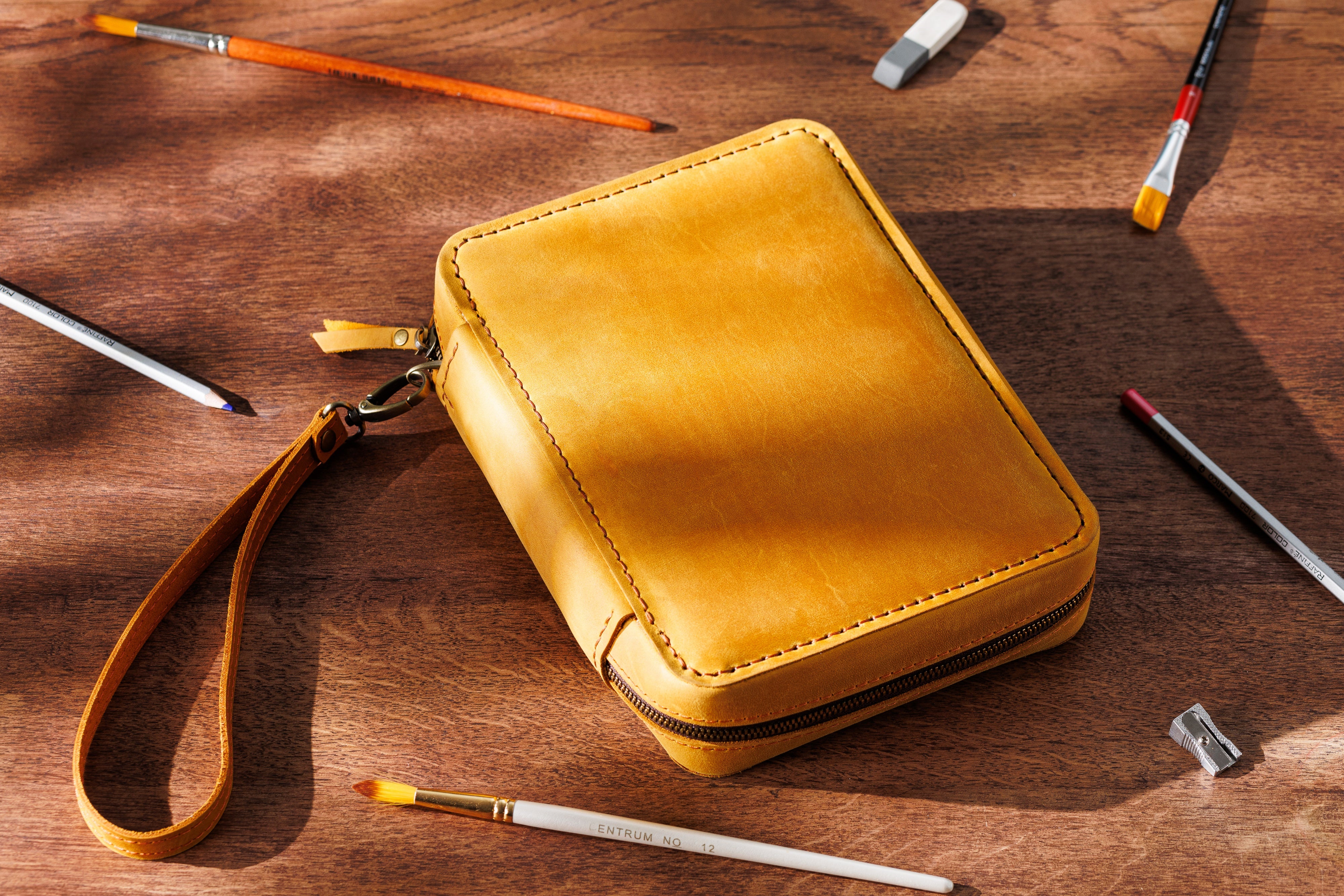 Warm Honey Leather Sketchbook Organizer | Artist Case with Handle | Perfect Gift for Kids & Adults