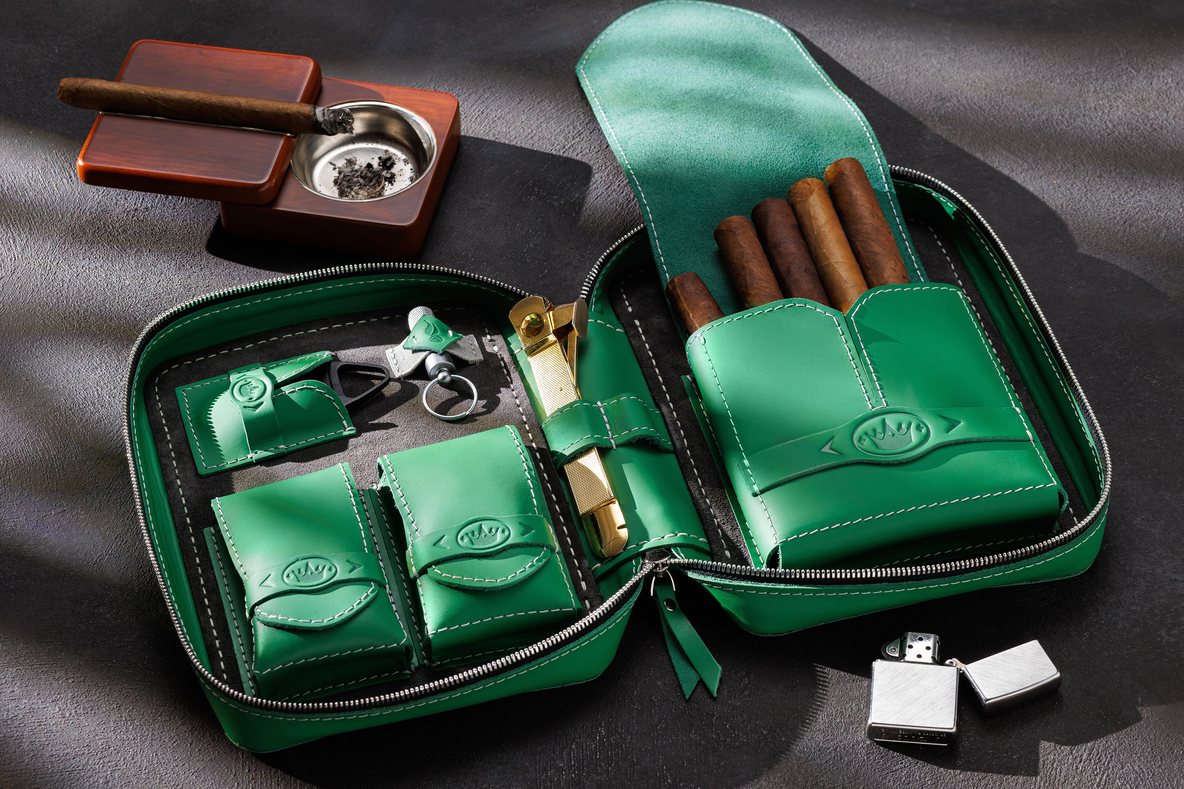 Green  Leather travel cigar case  Limited amount Secret Brotherhood Collection