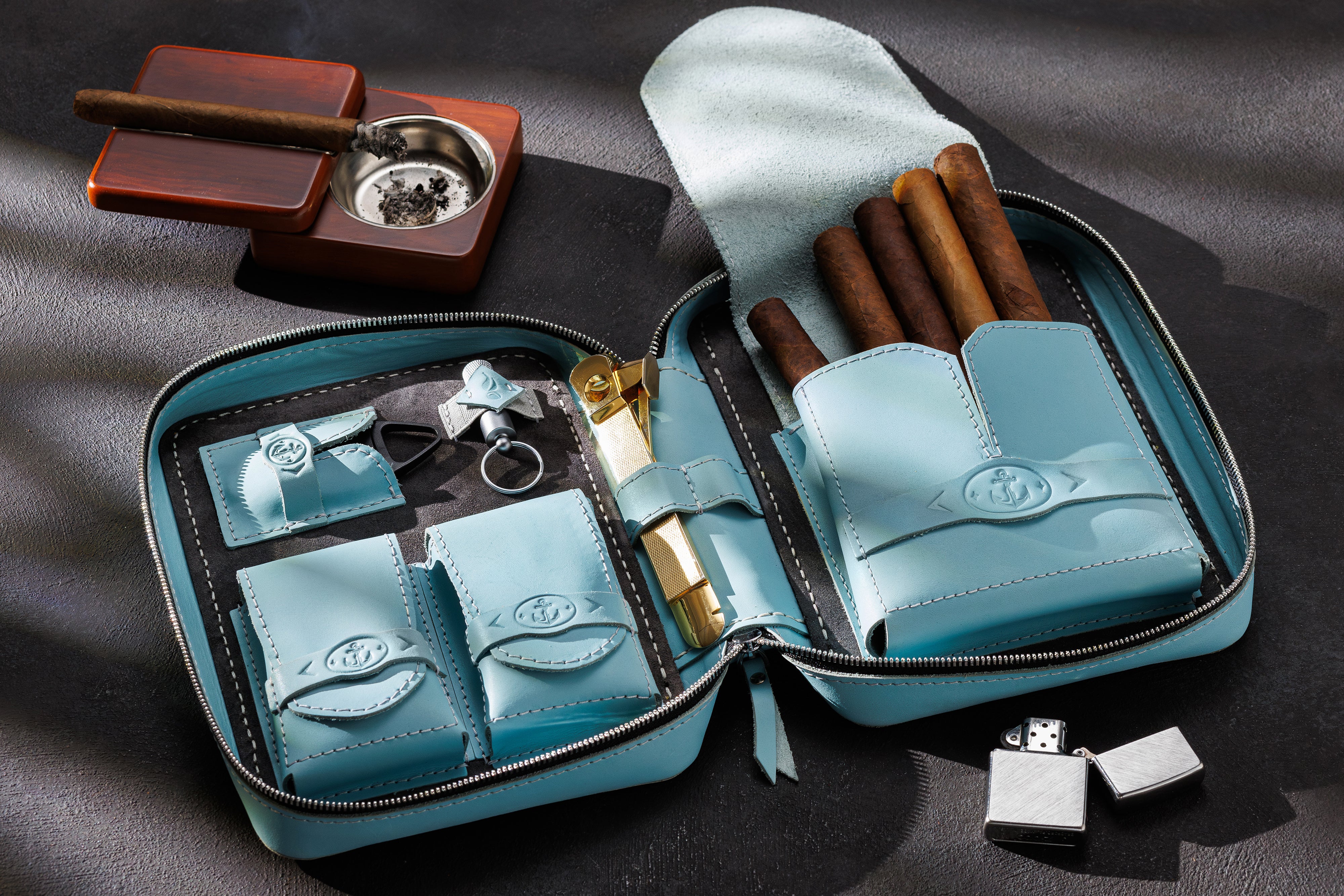 Personalized Sky Leather travel cigar case With an anchor a gift for a sailor