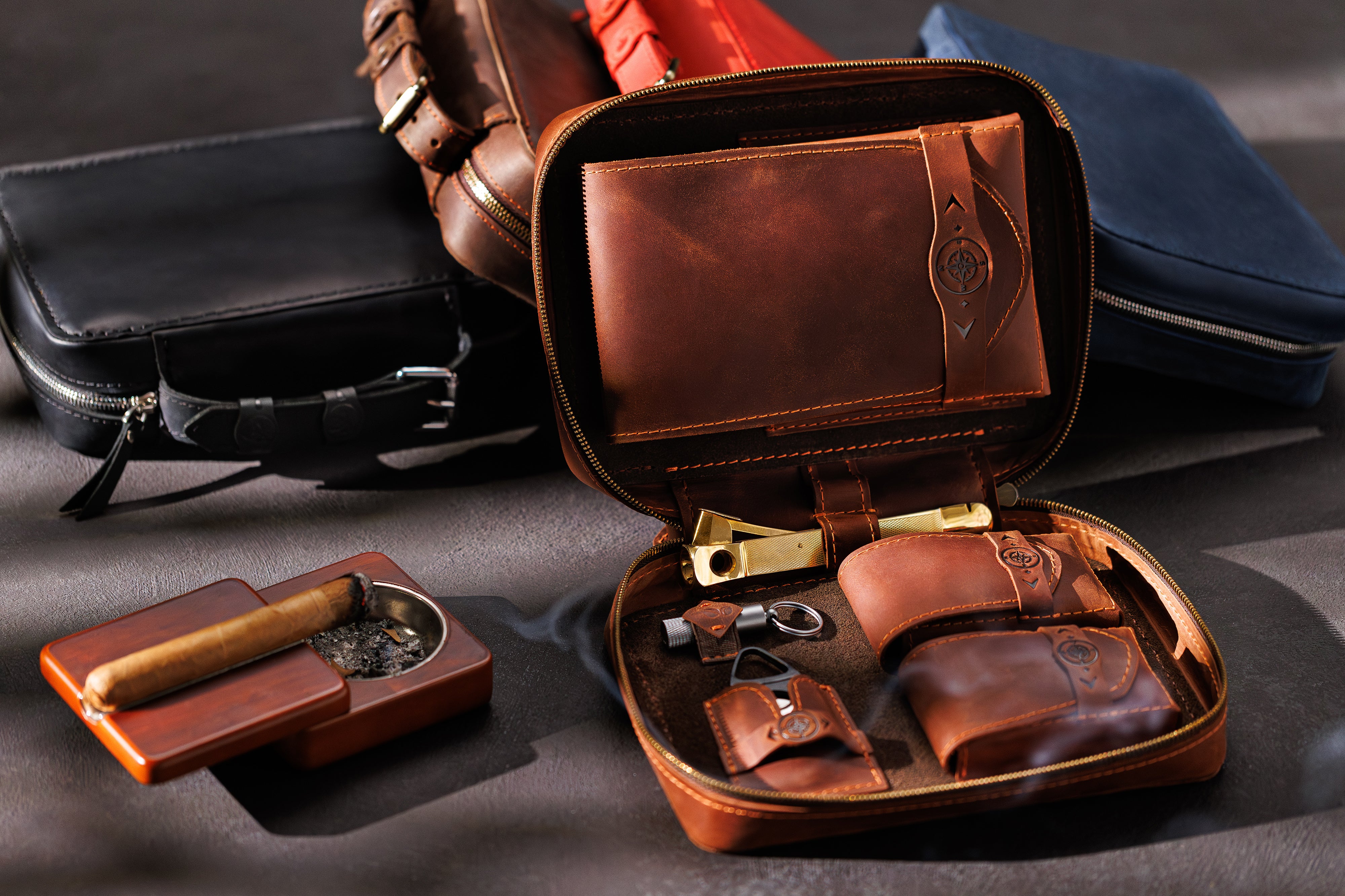 Handcrafted leather cigar case | Copper tone | Mureli Secret Brotherhood Collection
