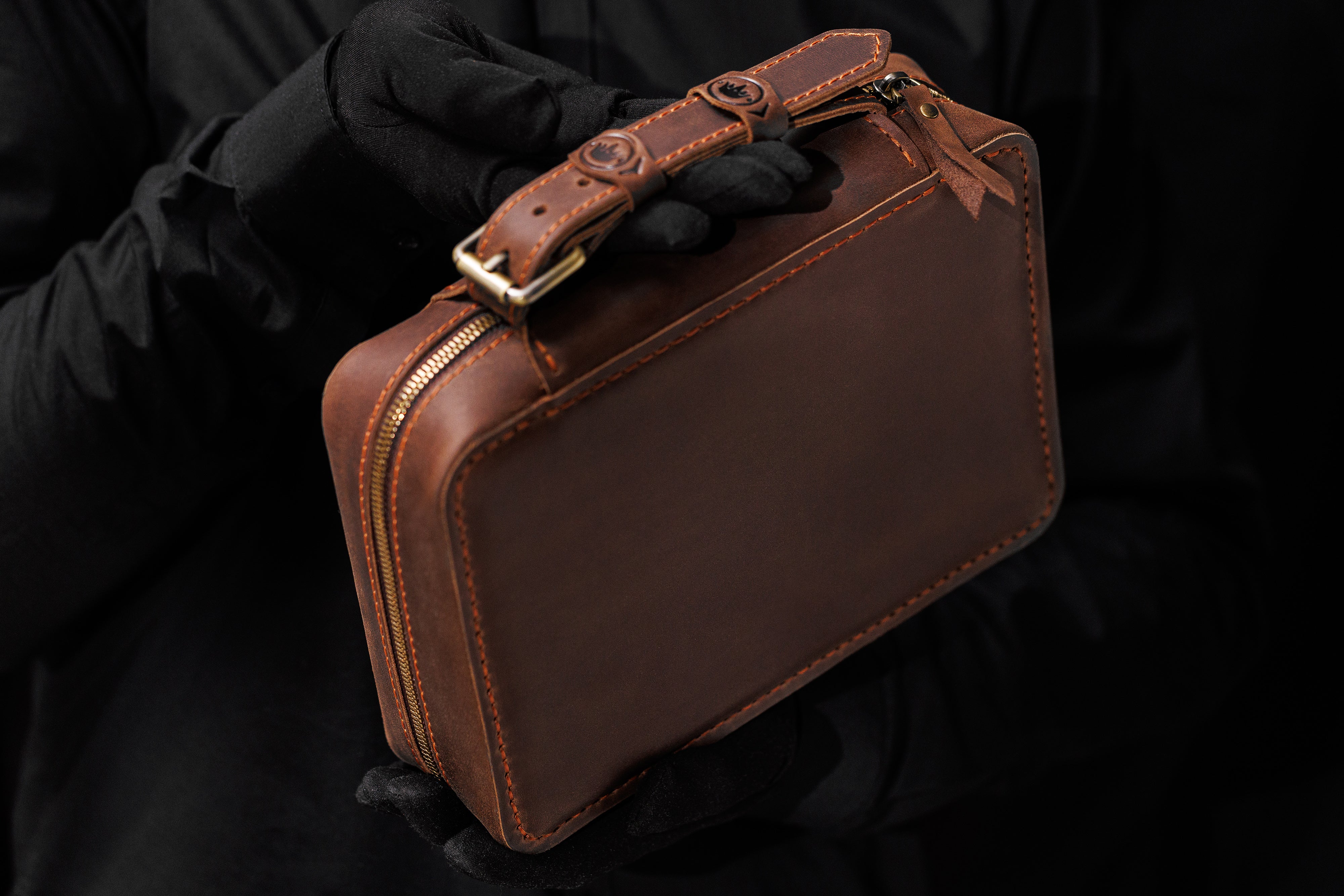 Leather Travel Cigar Case in Men's Hands