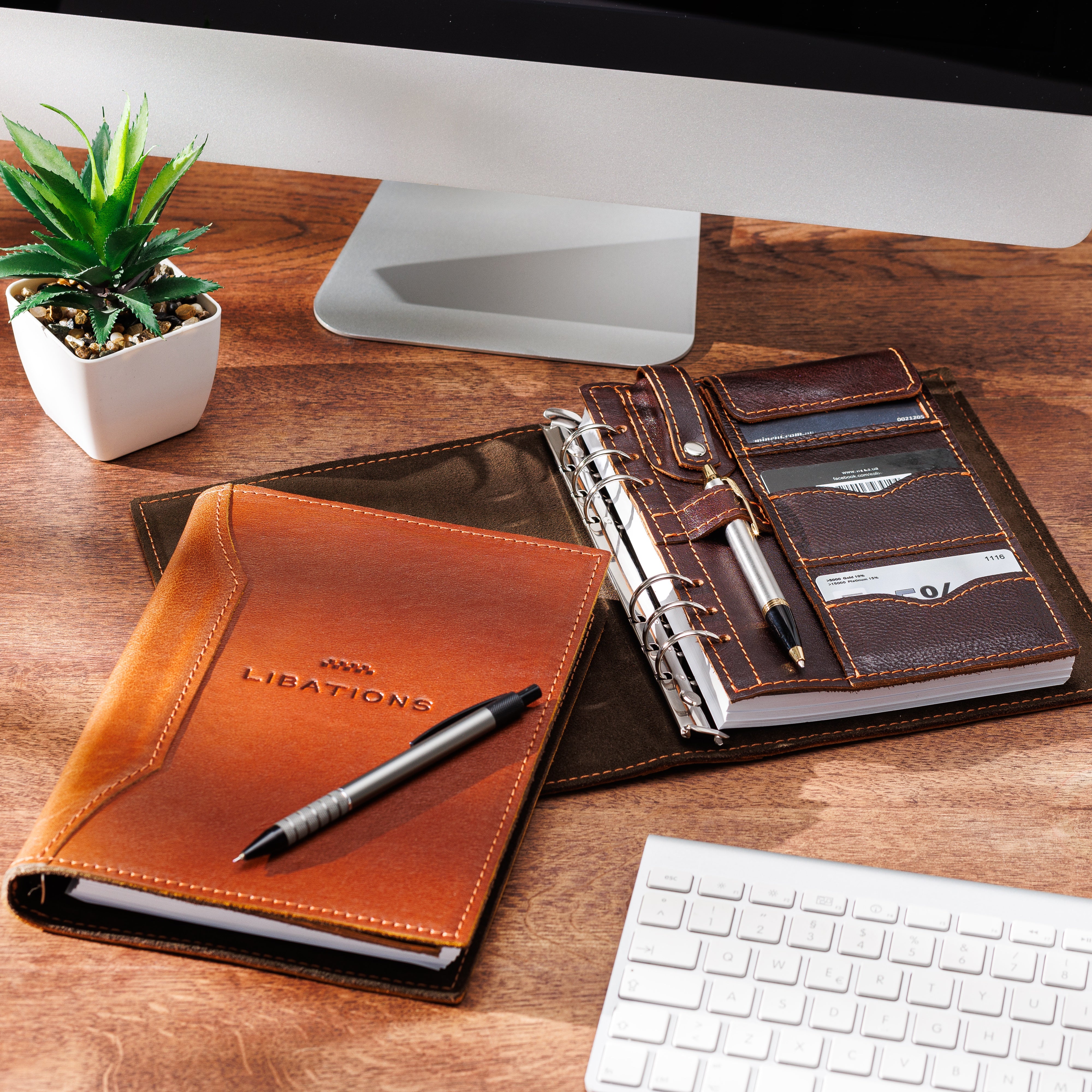 For Thoughts Worth Writing – Tan Leather Organizer with Rings