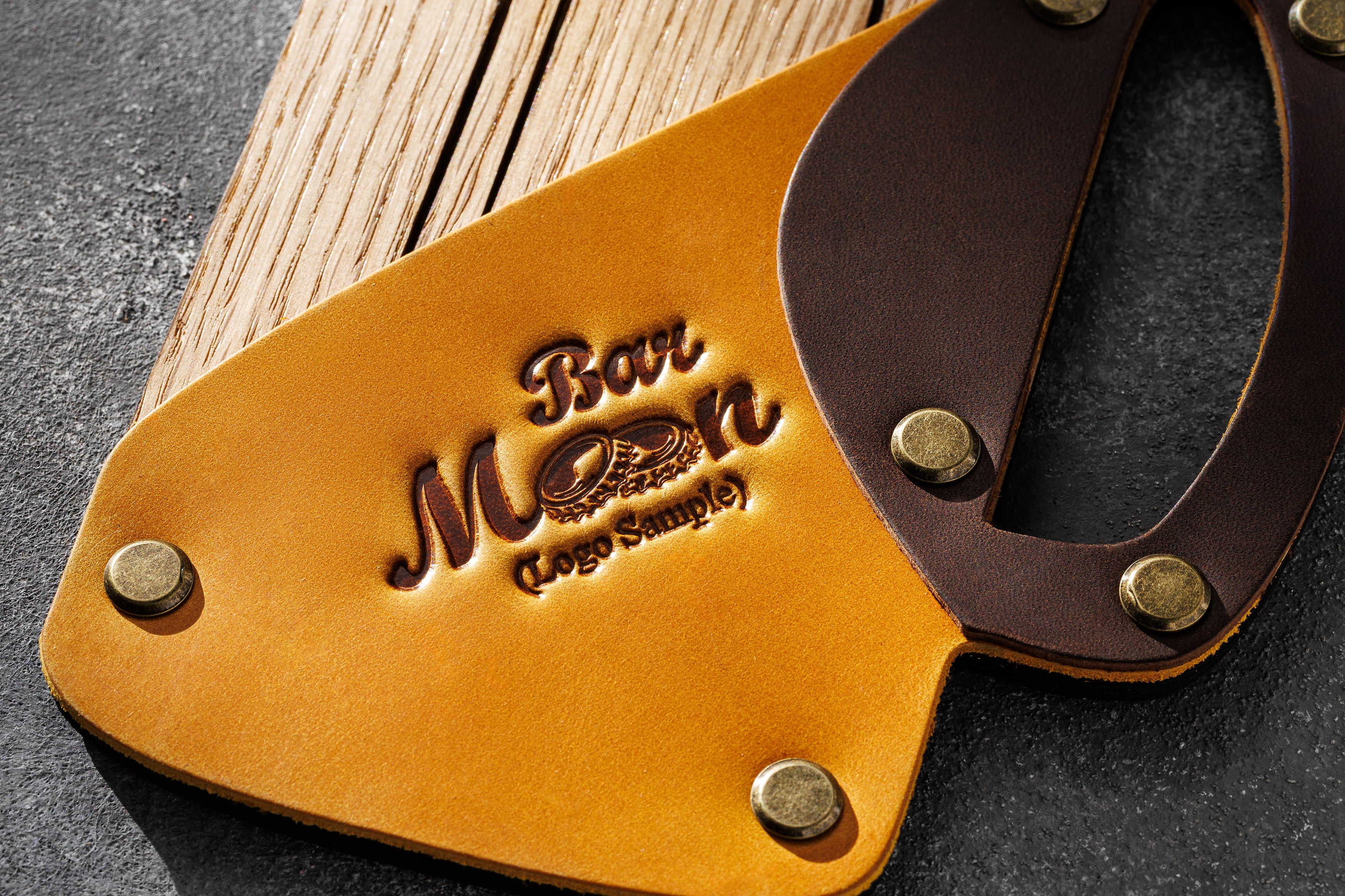 Leather check presenter used in craft pub