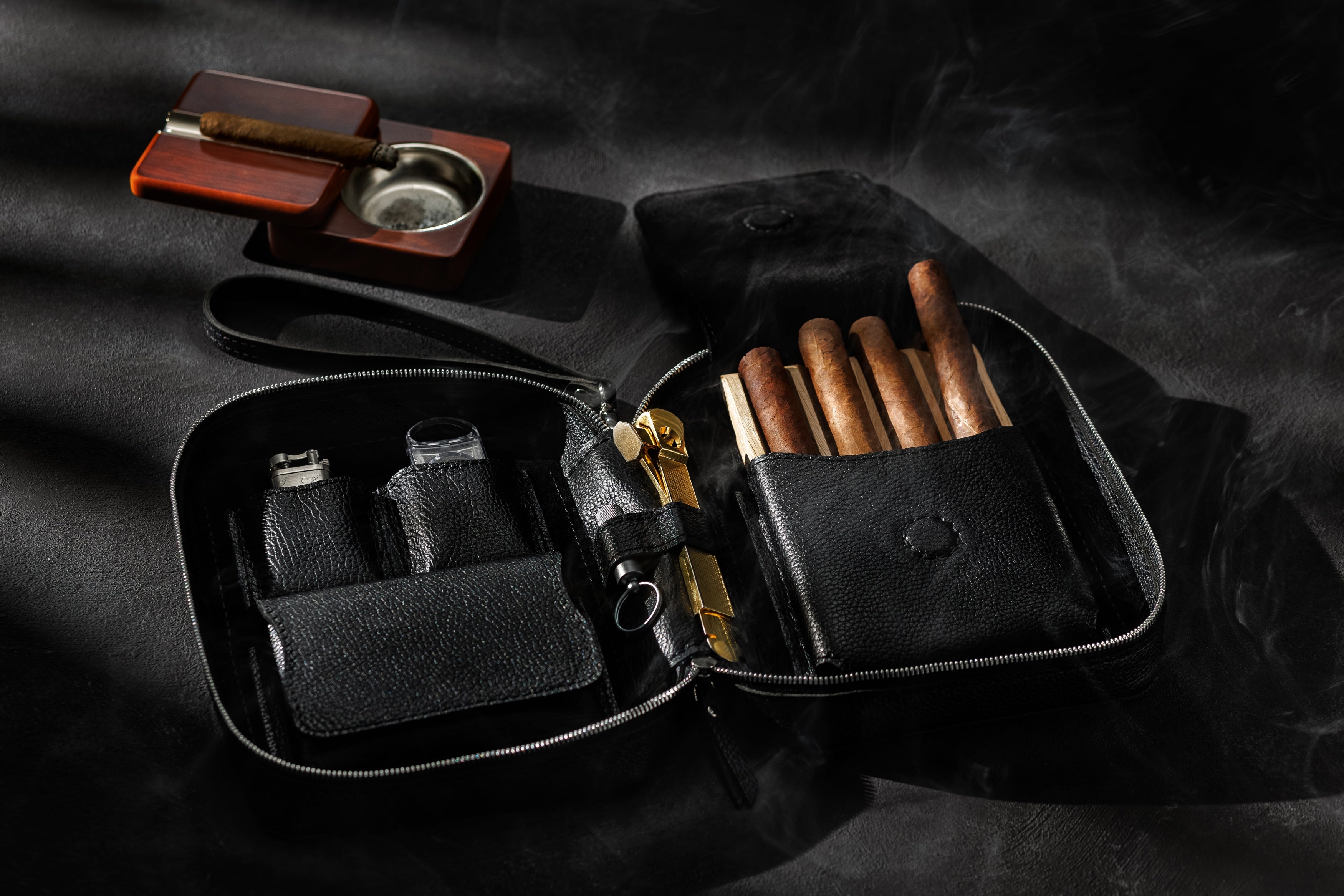 prime black cigar case for 4 cigars flotar leather