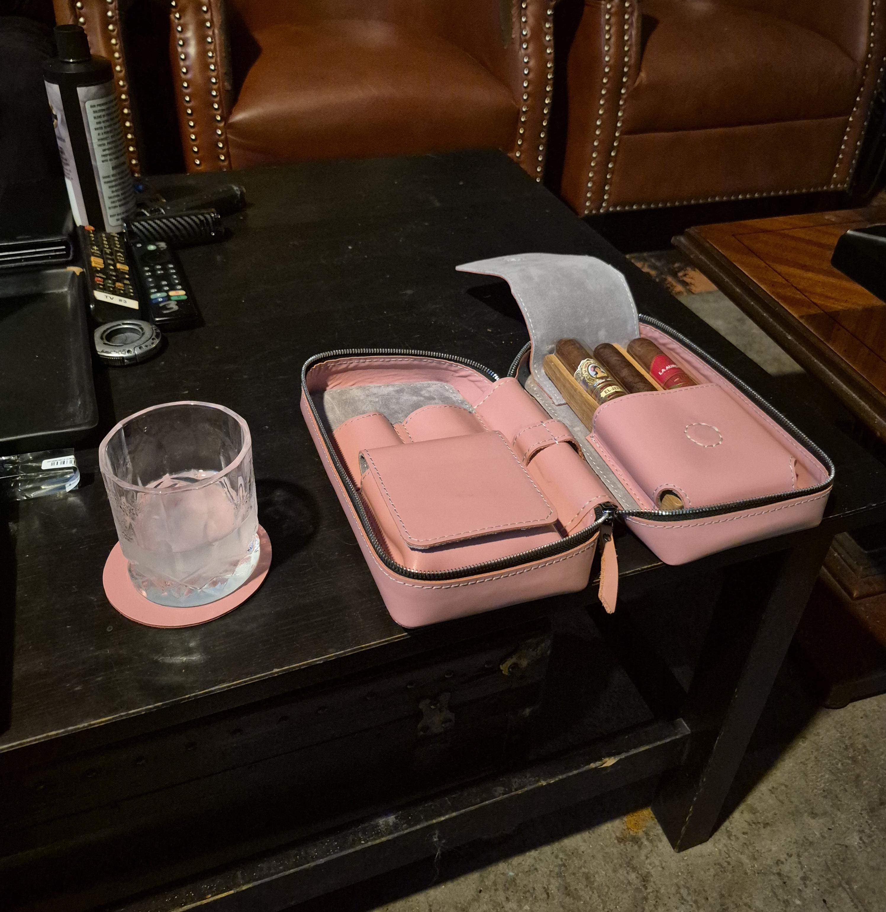 azzov pink + logo + coasters