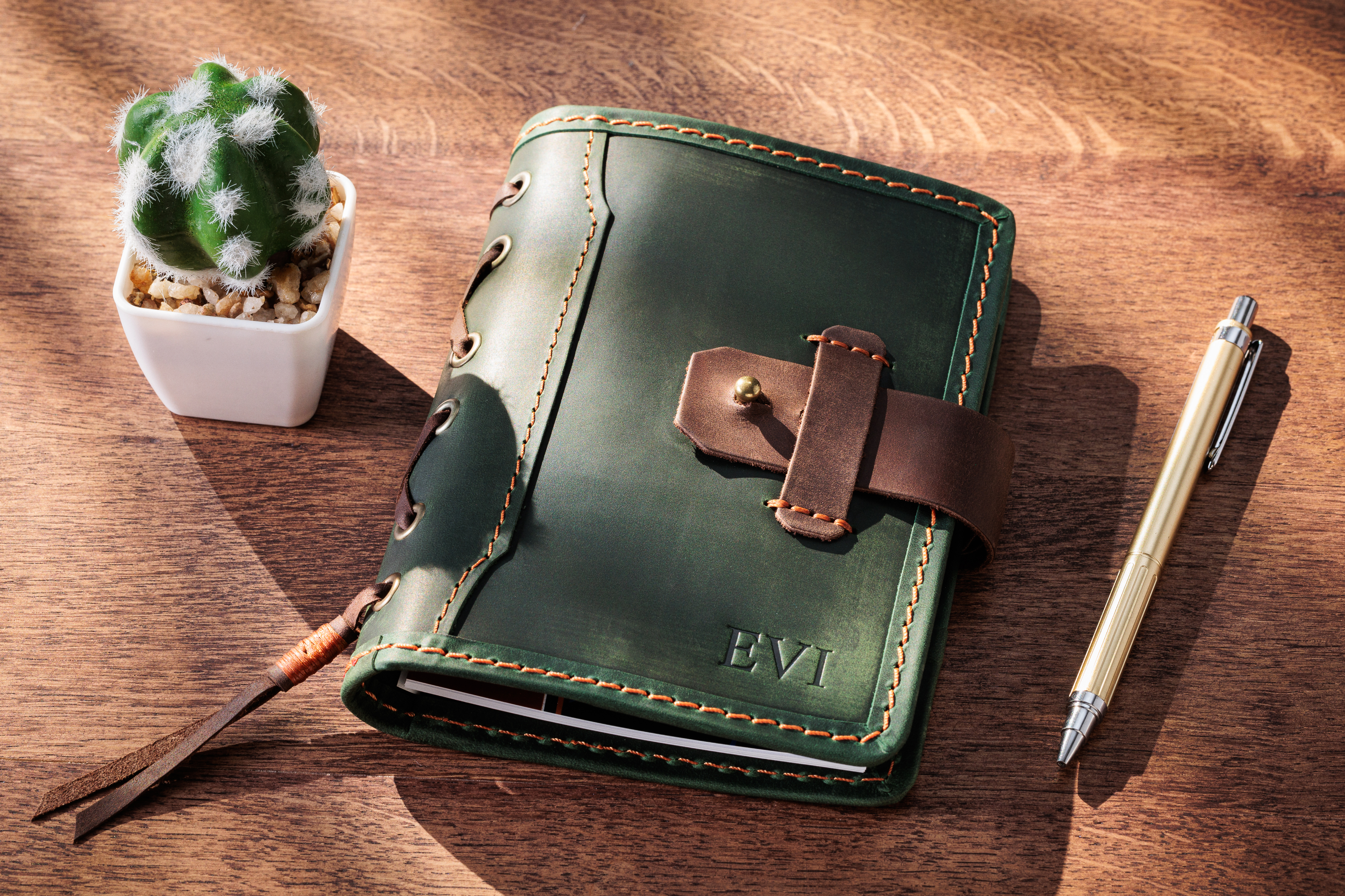 Green Personalized Leather Mini Sketchbook Set — A6 Landscape — Mini Pocket-Size