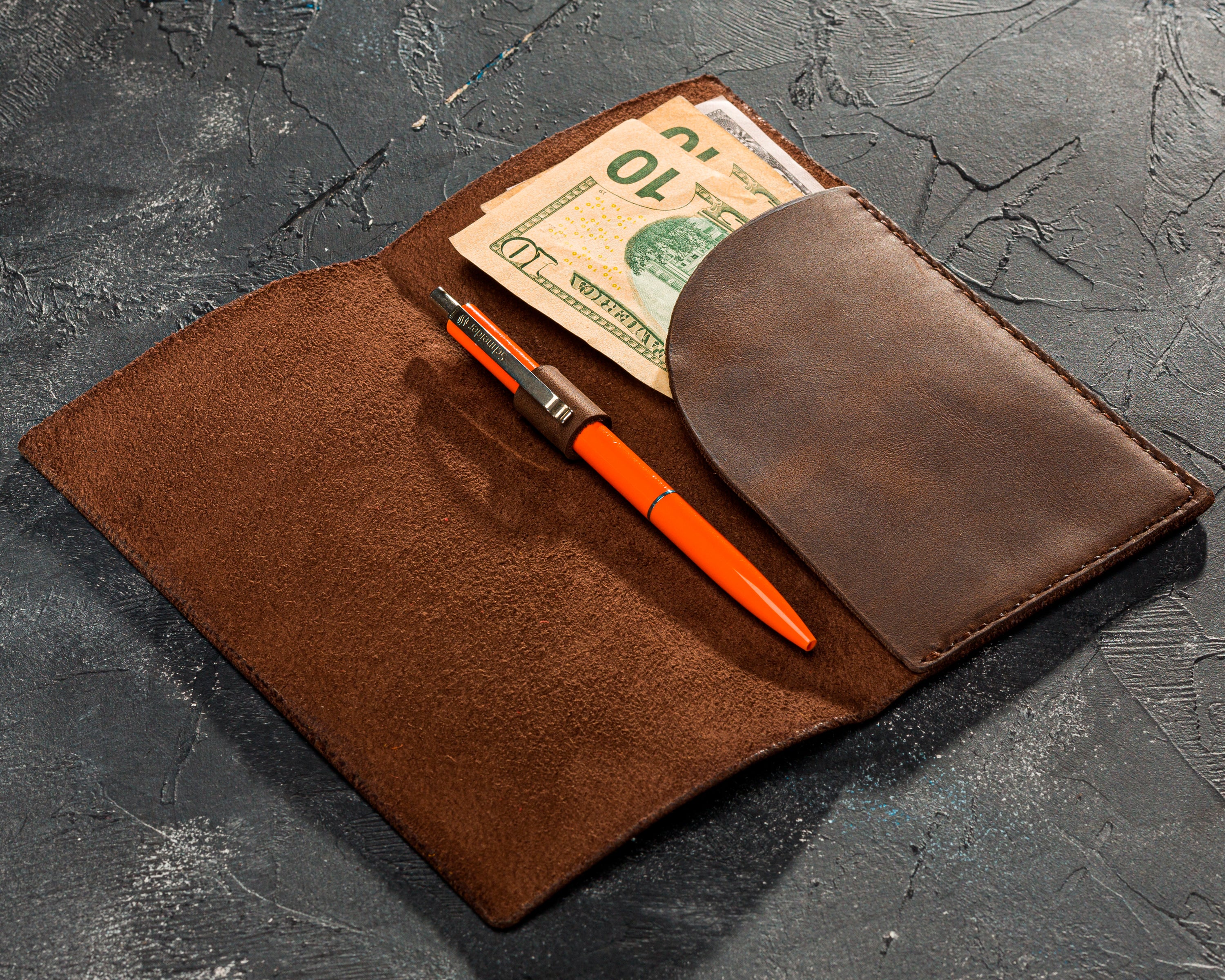 Elegant check presenter with curved money pocket