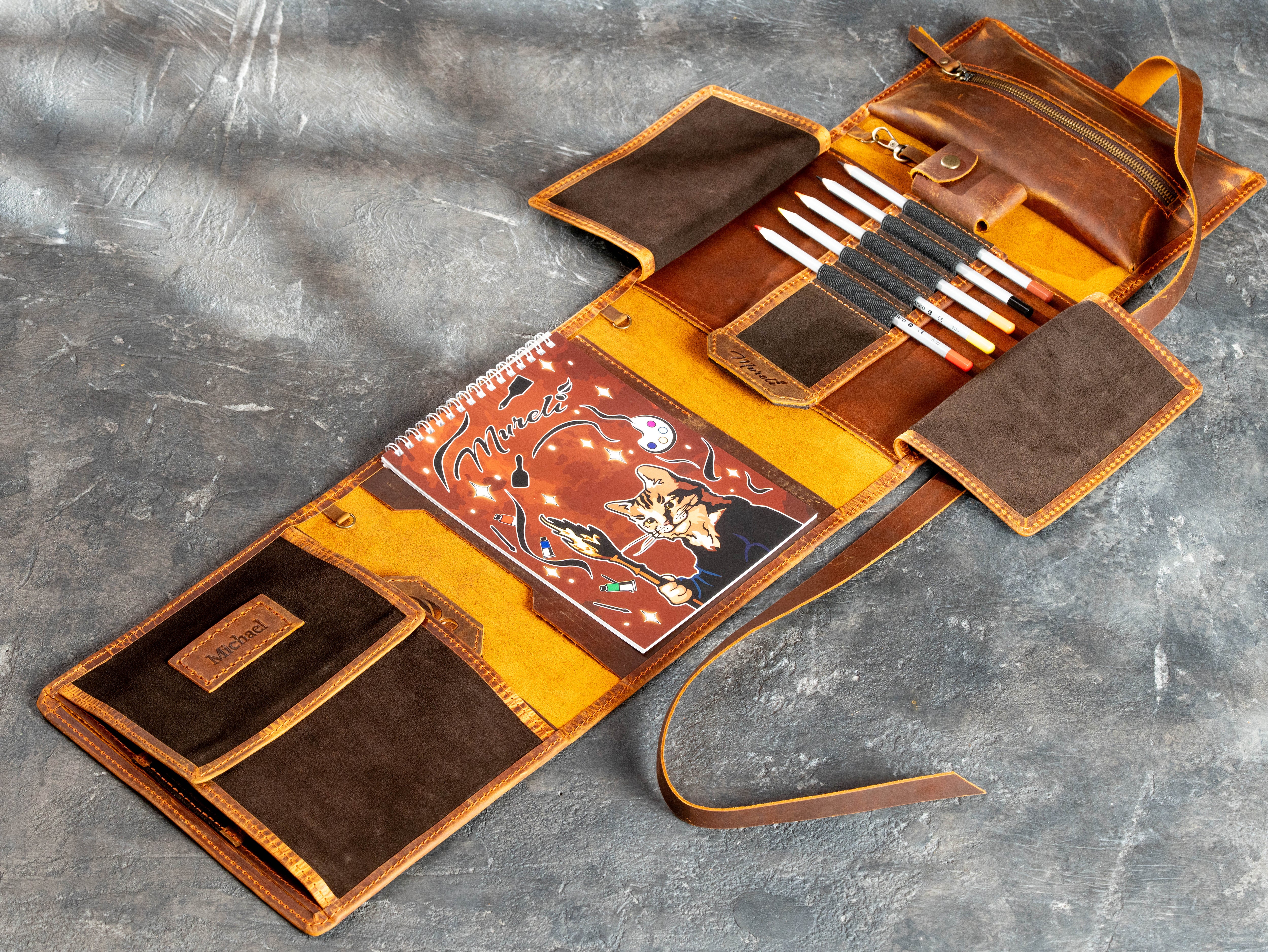 Personalized Leather Artist Organizer with A5 Sketchbook, 12 Pencils, Removable Pencil Case and Zipper Pocket | Mureli