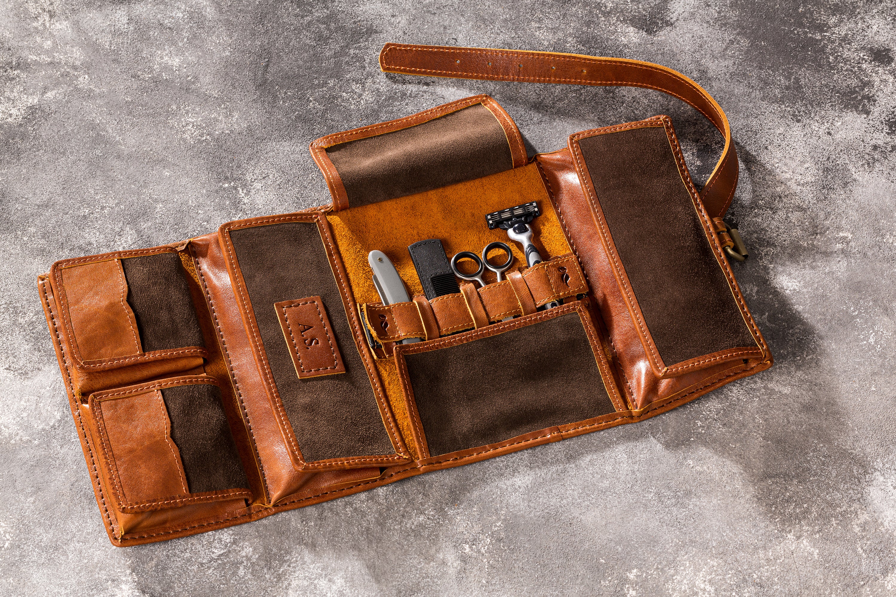 cosmetic pouch | toiletry case by Mureli Workshop