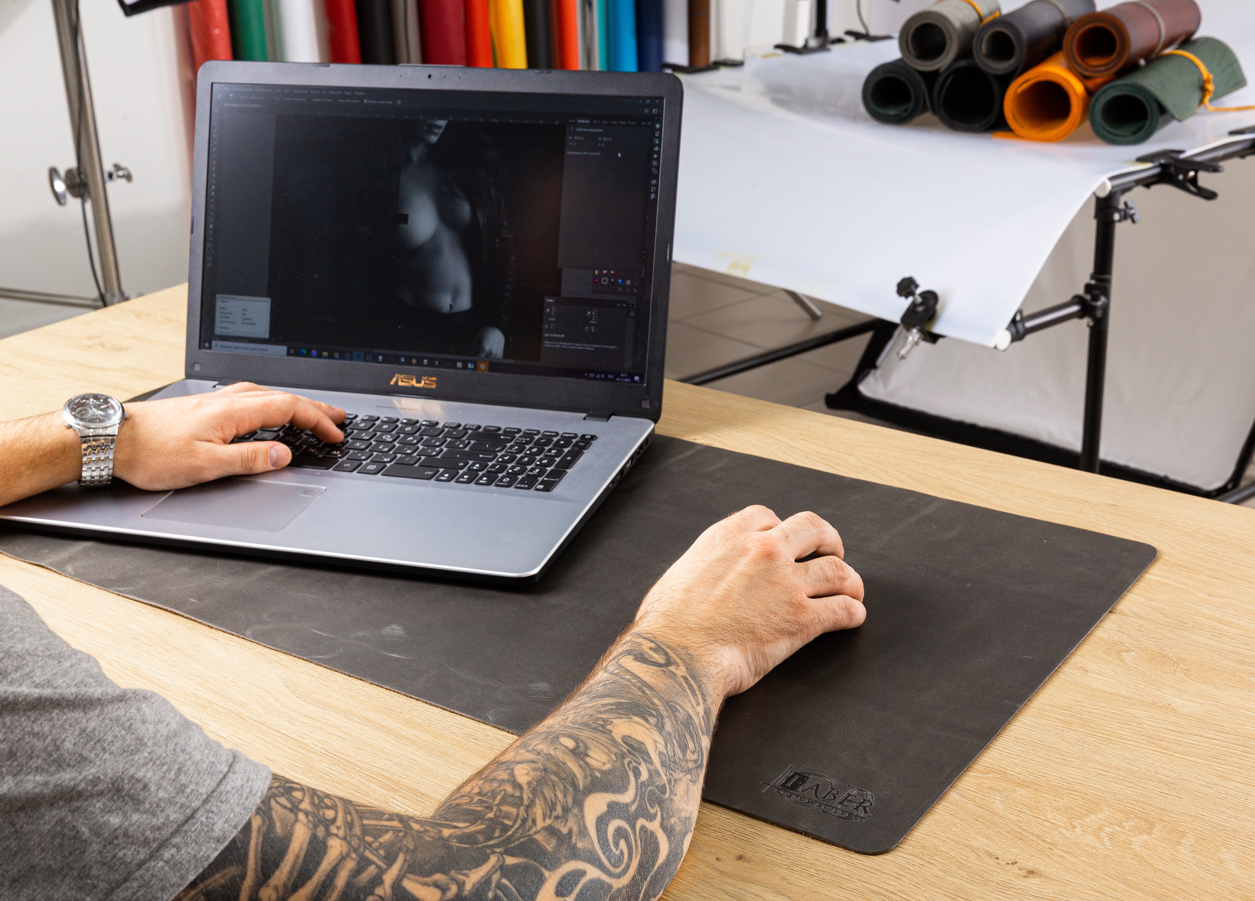 Gray Vintage Leather Desk Mat | Crazy Horse Leather Desk Pad | 2 mm Thick Leather | Mureli