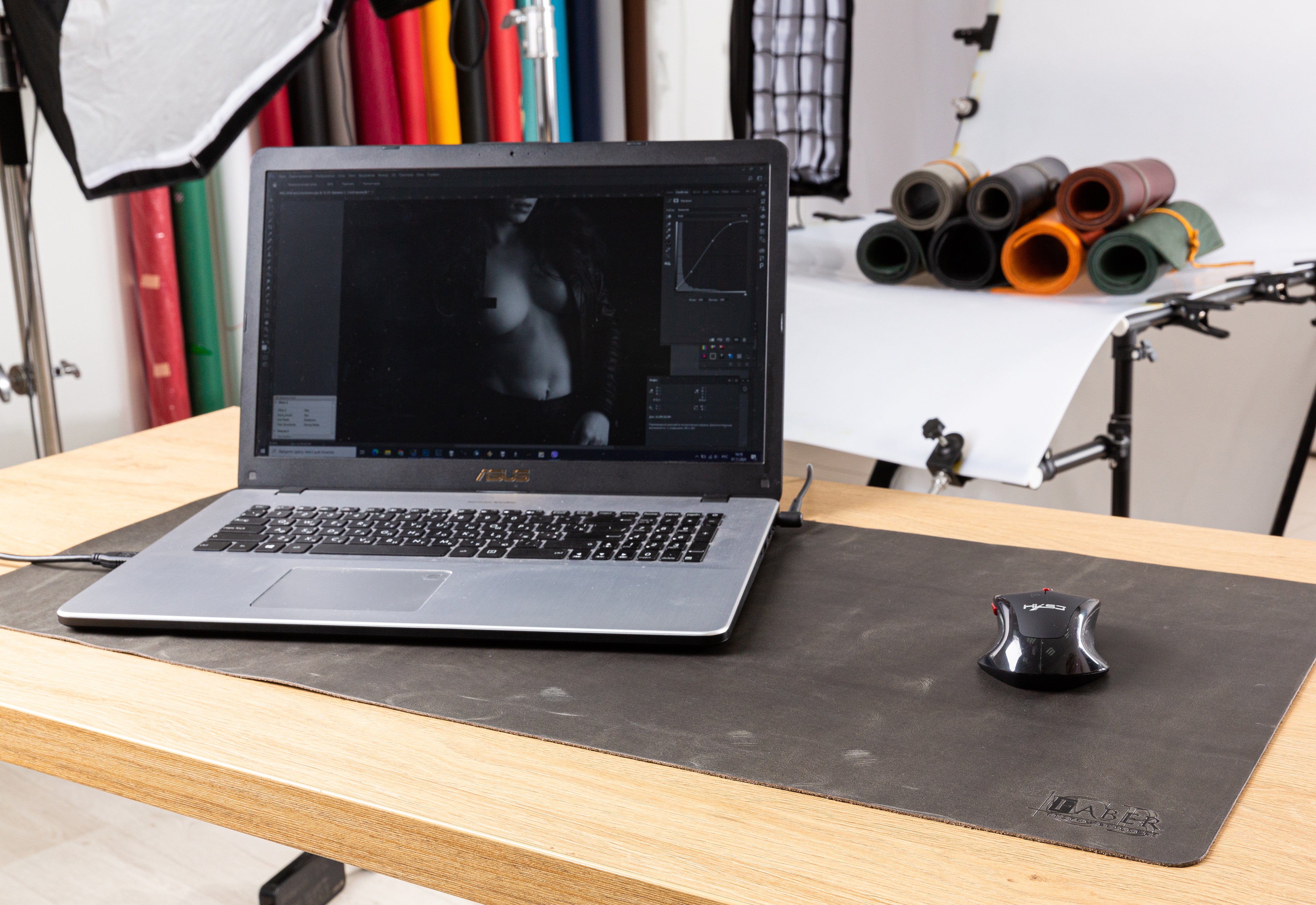 Gray Vintage Leather Desk Mat | Crazy Horse Leather Desk Pad | 2 mm Thick Leather | Mureli