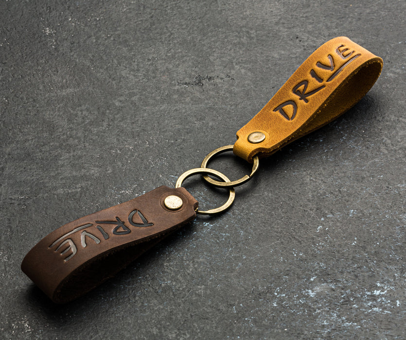 Custom Leather Keychains – A Small Gift with Big Impact