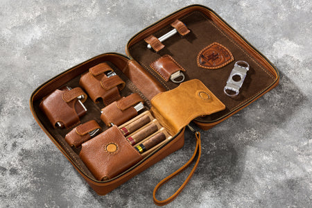 Zeus light brown leather cigar case