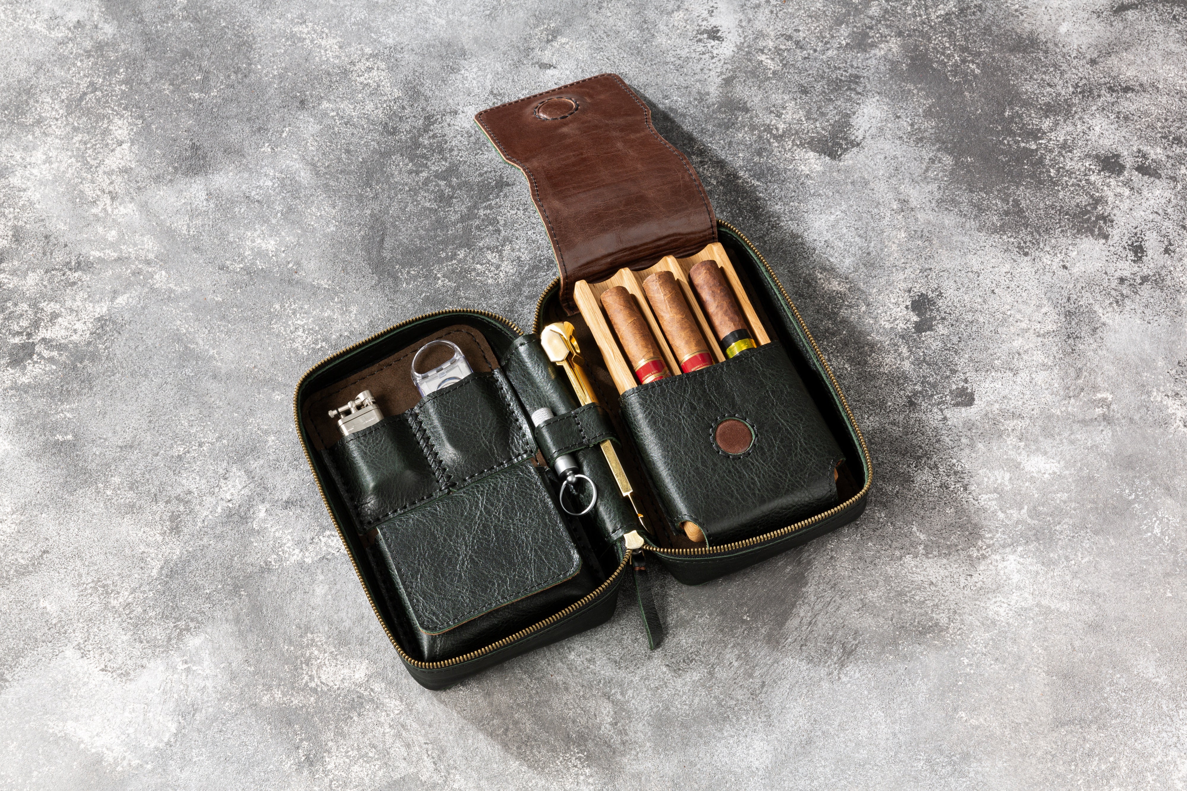 Noble Green Cigar Case from the Hephaestus Series — Style and Functionality in Every Detail