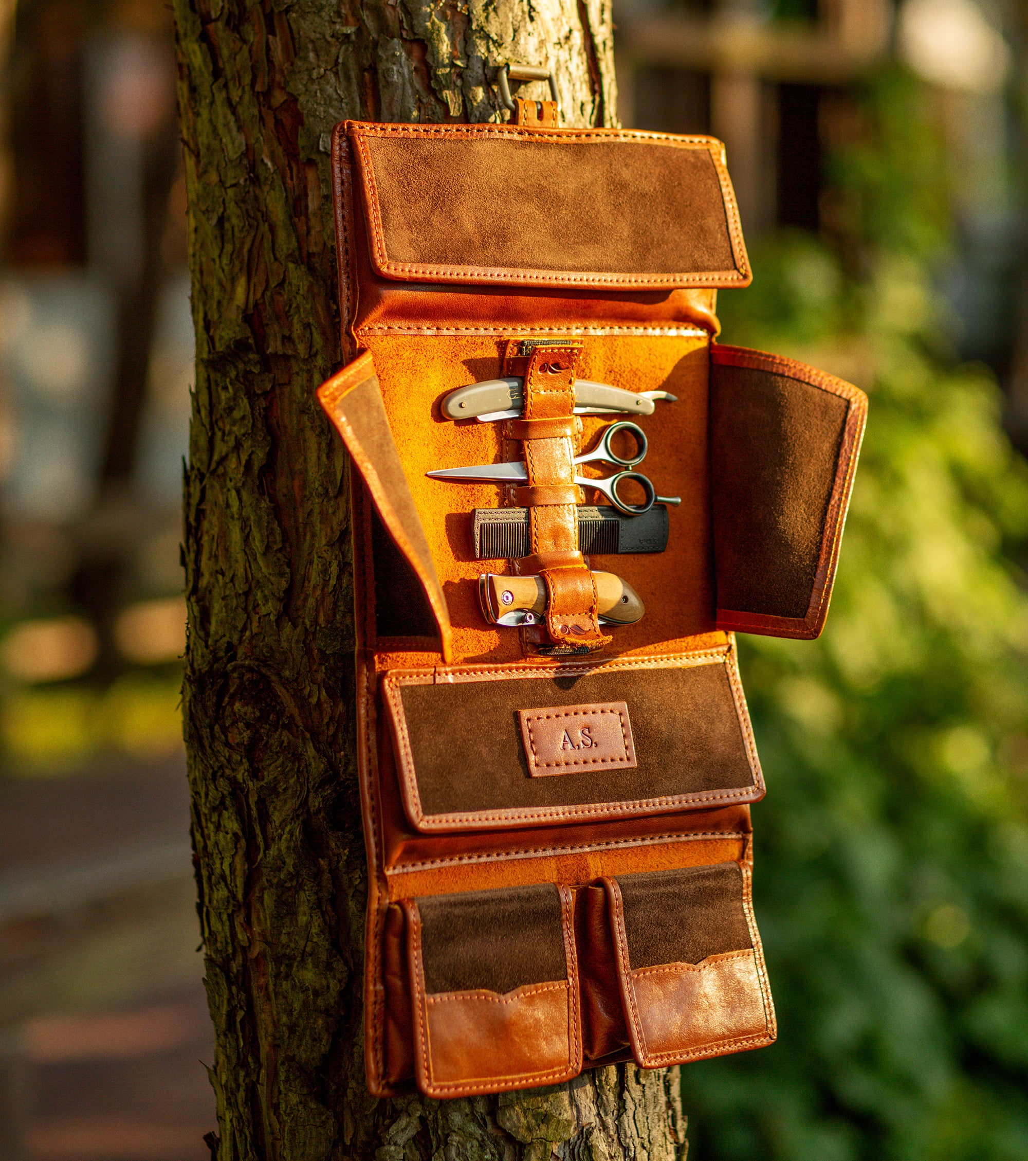 leather travel dopp kit for men by Mureli Workshop