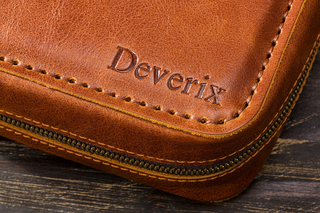 personalization on the leather cigar case by hot embossing