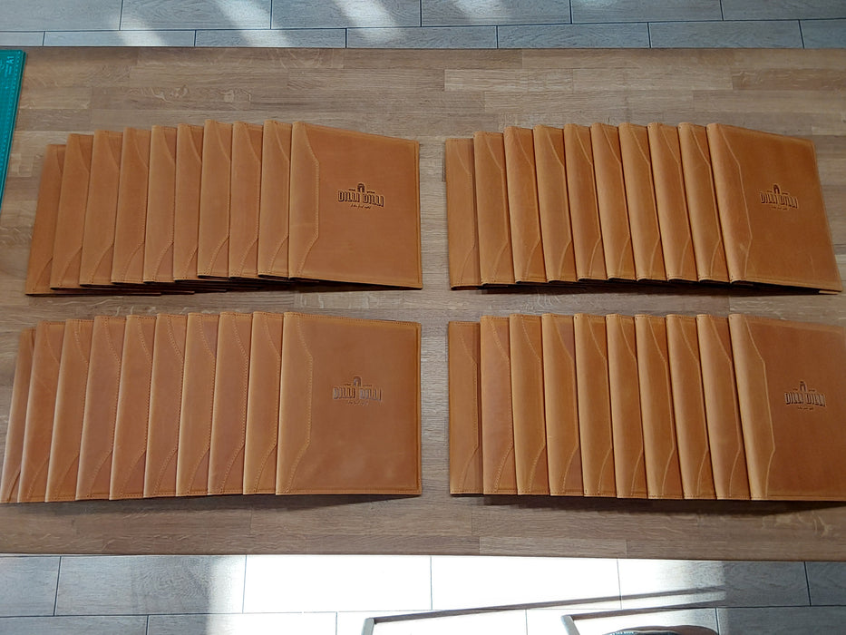 82 yellow folders Design like last order 19318 and shipping by Fedex express And No duty tax for you (I will pay them by myself)