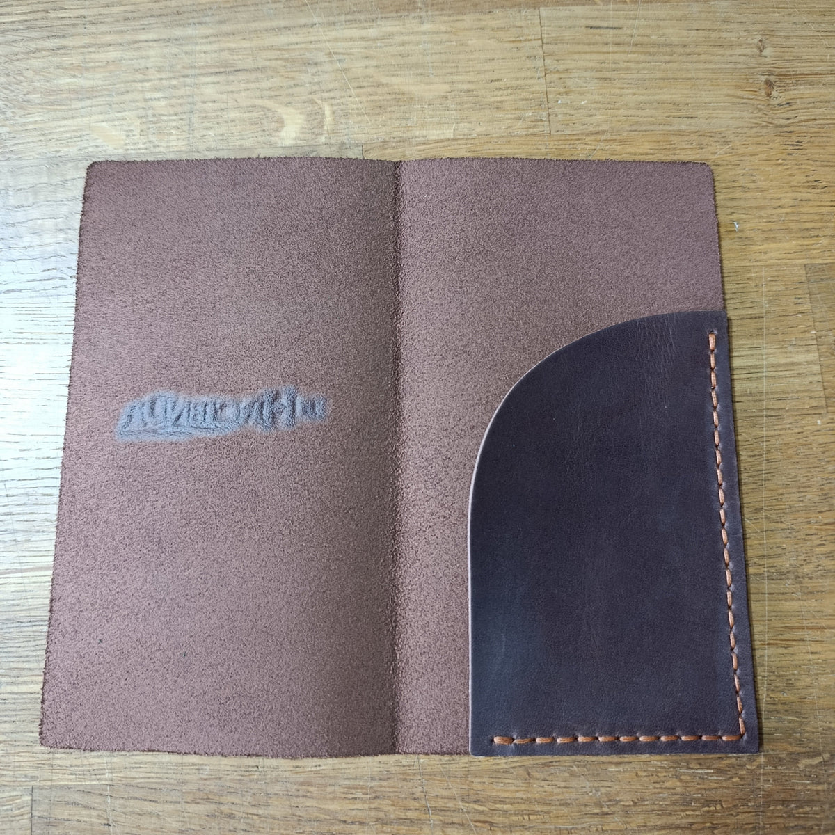 Custom leather restaurant check presenter with soft interior and stitched bill pocket – approved sample #31075
