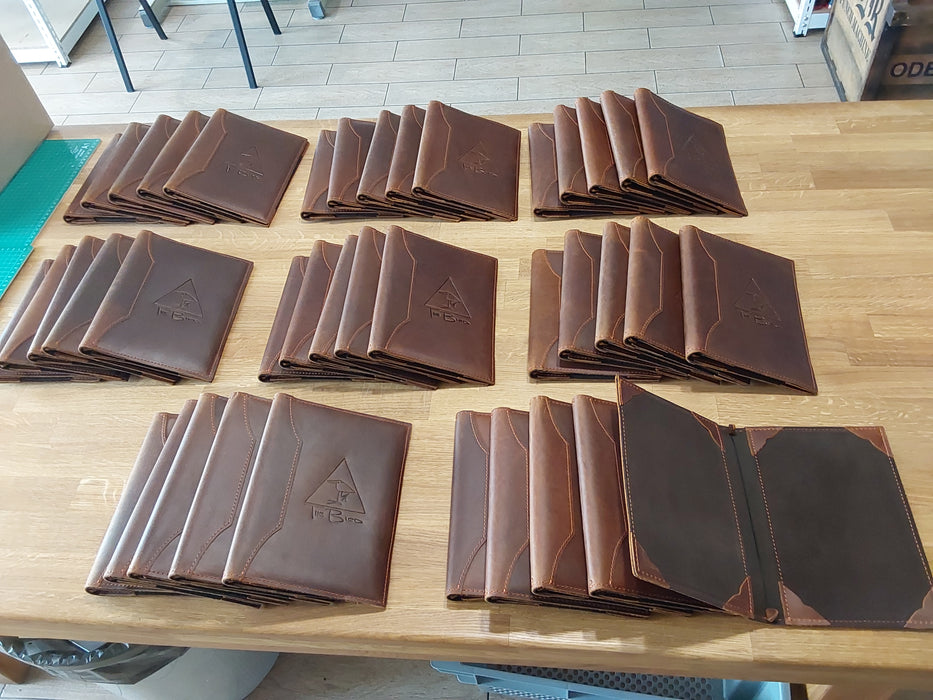 30 same leather menus (keycrm order 13784 ) with corners + NO TAX + shipping