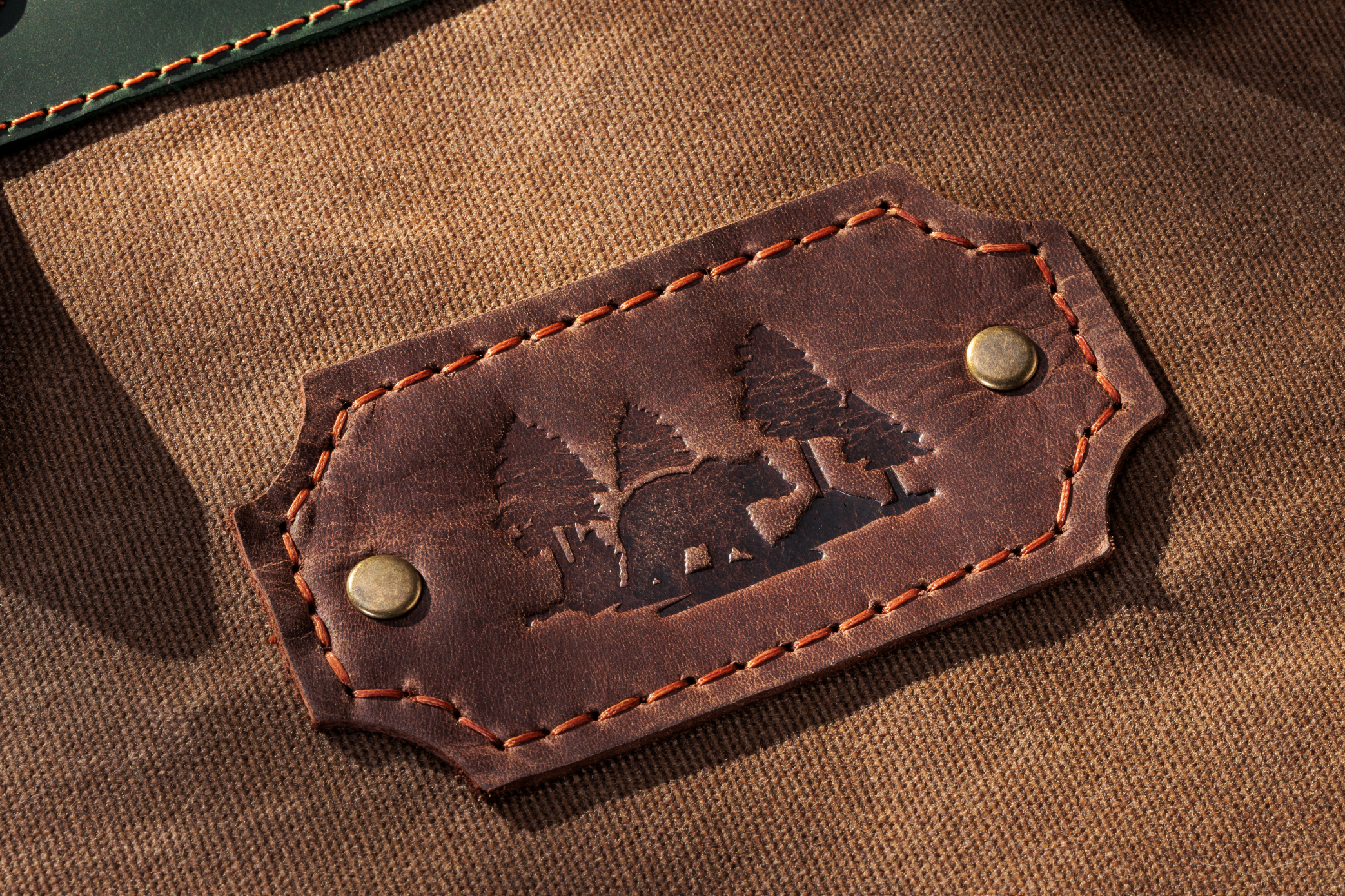 Leather Firewood Carrier Tote – Rustic Log Bag with Bear Design & Personalized Tag for Fireplace, Camping & Outdoor Use