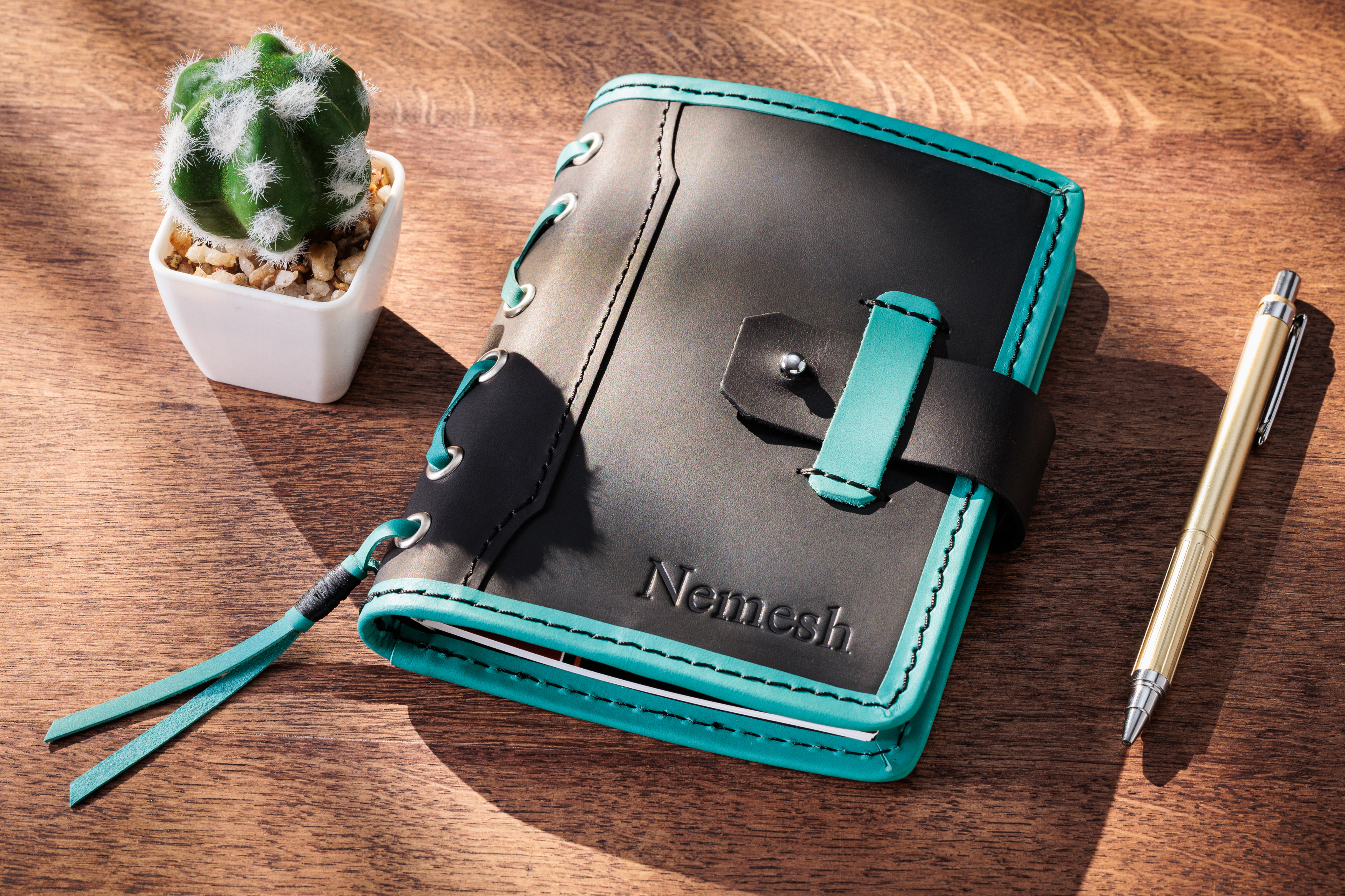 Green Personalized Leather Mini Sketchbook Set — A6 Landscape — Mini Pocket-Size