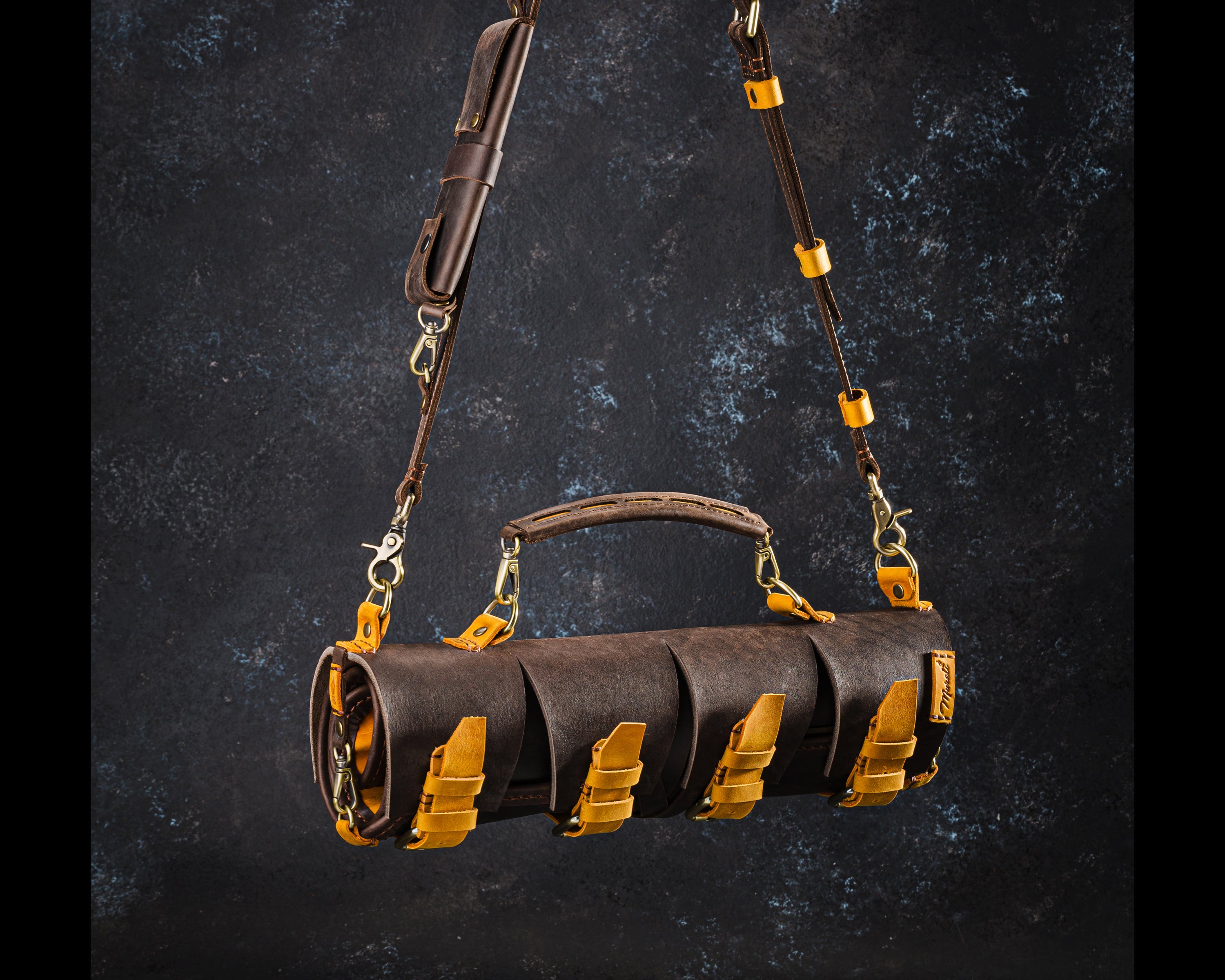 Luxury Leather Artist Brush Roll by Mureli – A Masterpiece for Creatives