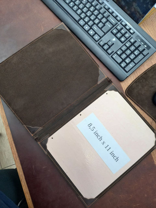 40 Restaurant menus,  16 Wine menus , 40 A5 simple dessert menus, and free 10 check presenters