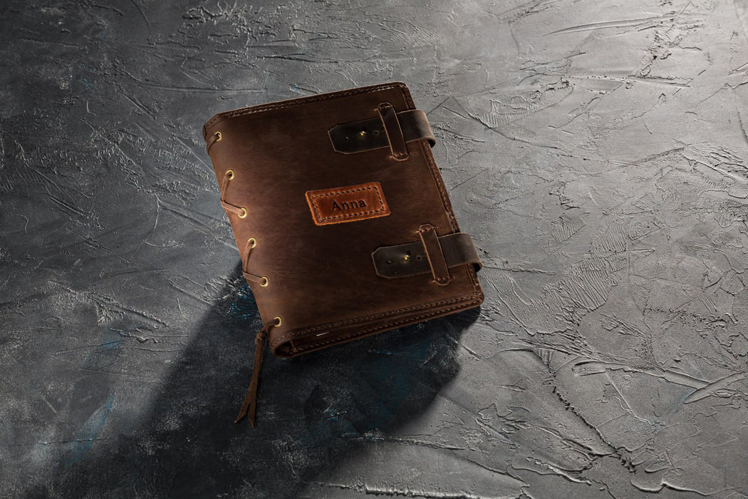 Crazy horse leather notebook cover – Artist gift ideas for creatives