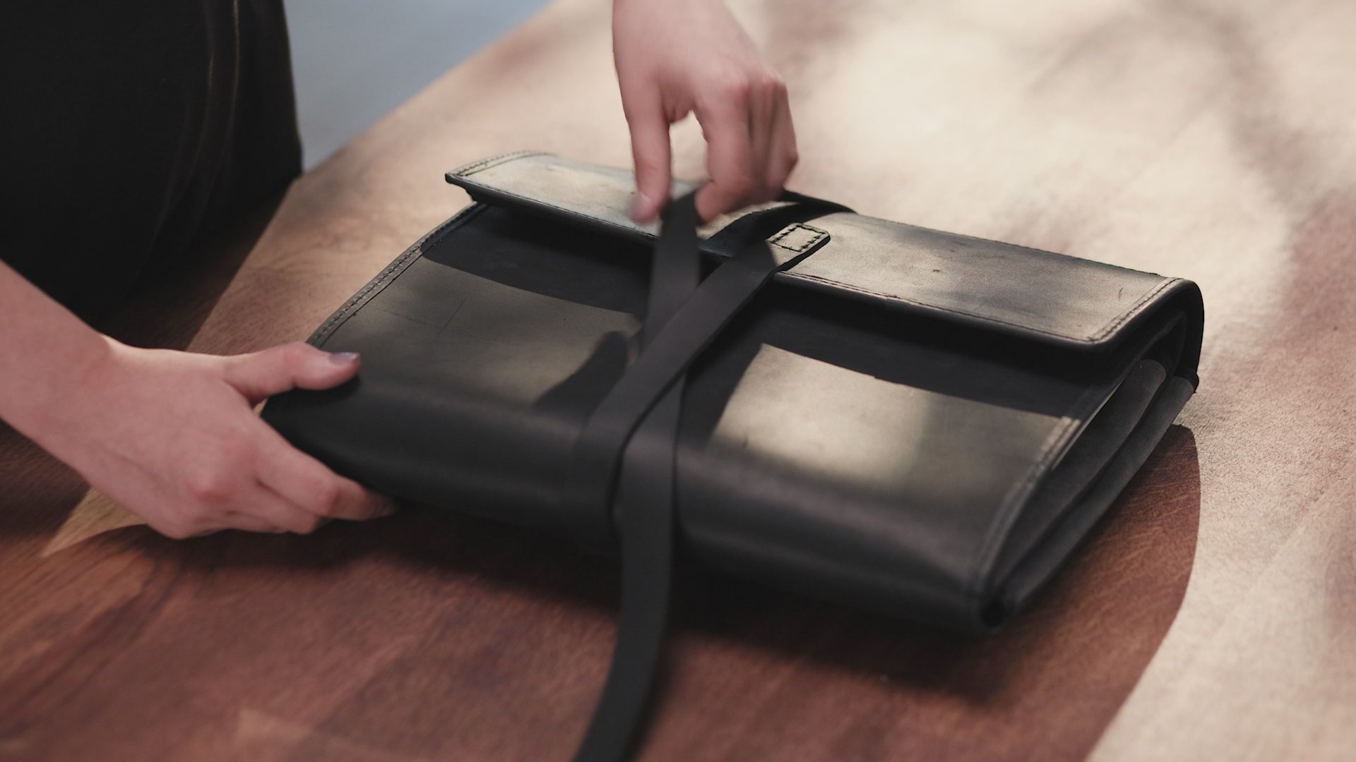 Luxury black and gray leather art organizer by Mureli