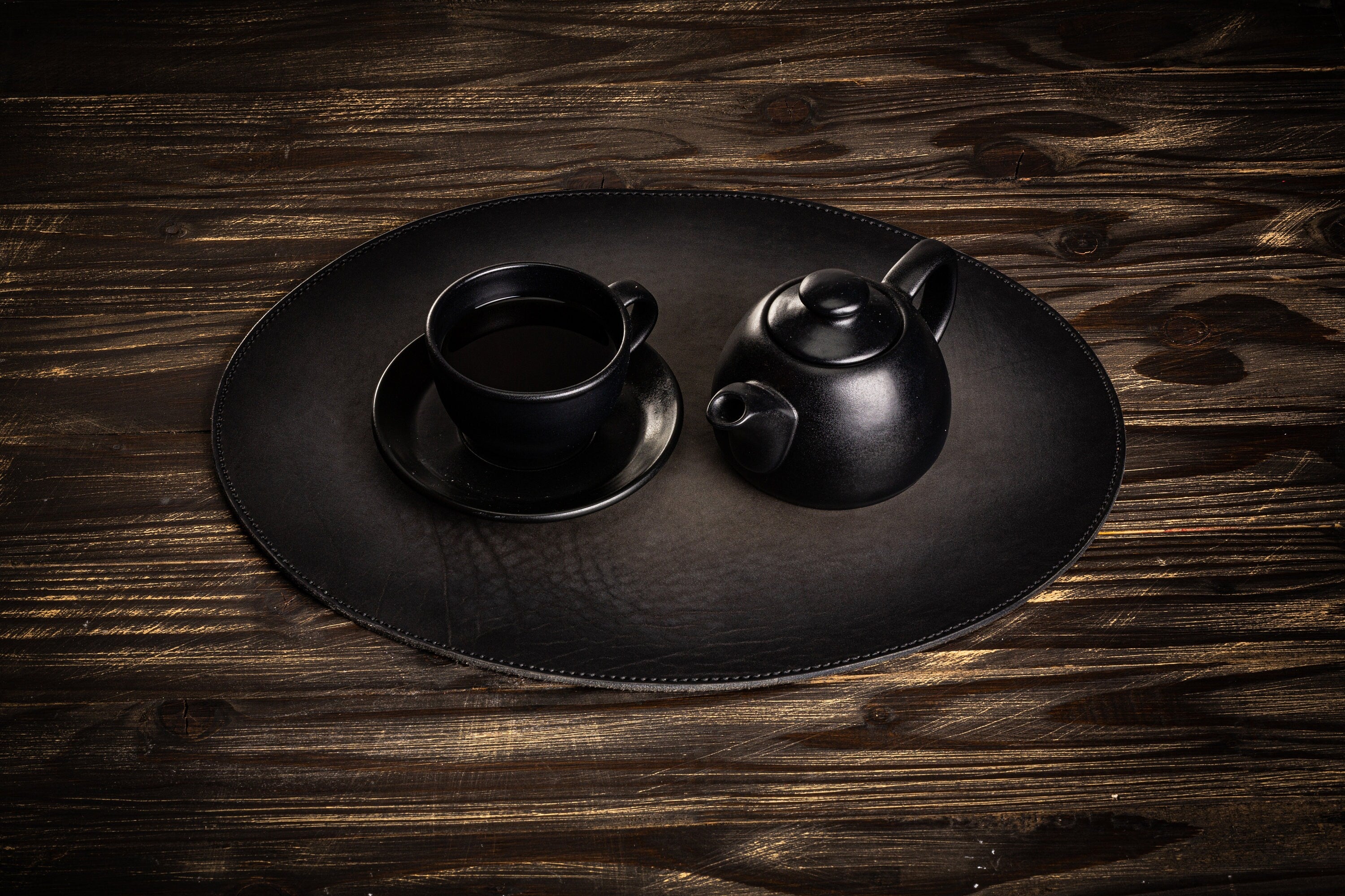 Luxury Grey Leather Oval Placemats – 4mm Thick, Customizable with Logo