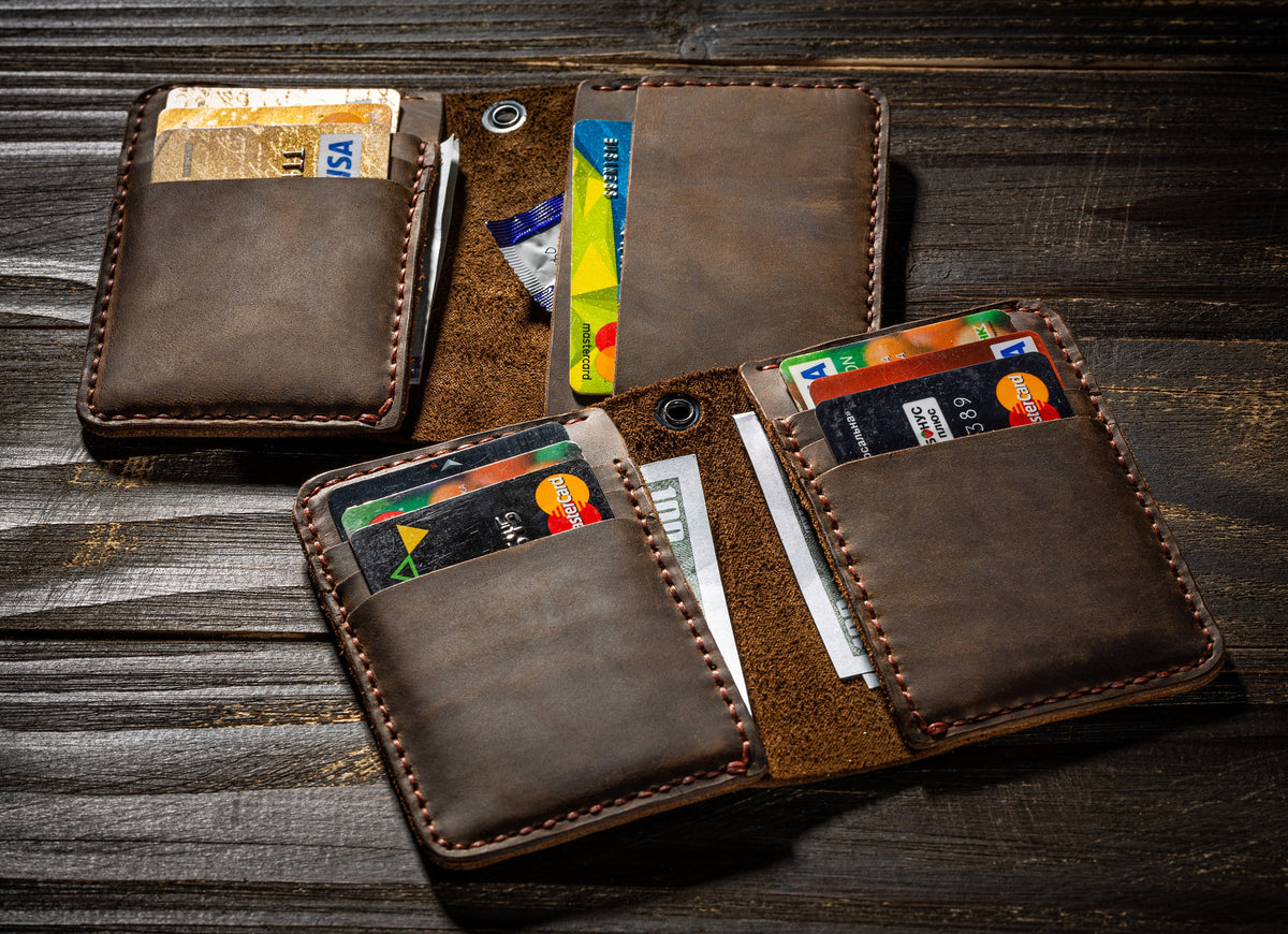 The Everyday Leather Wallet – Compact, Durable & Engravable Gift for M ...