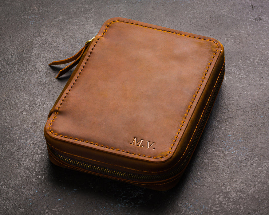 leather cigars case with flask pocket, personalized leather box for smoker