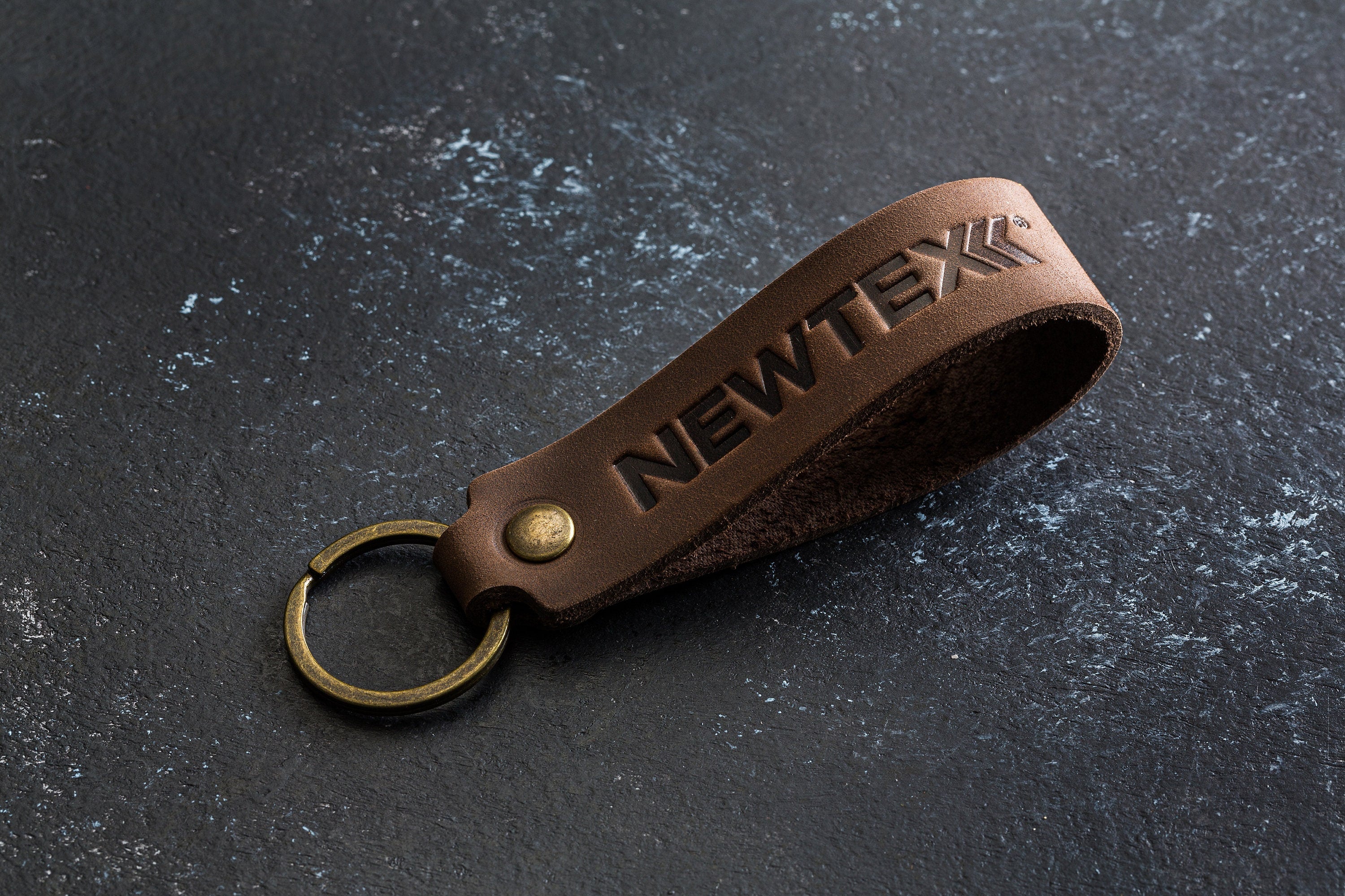 corporate gift for client leather keychain set personalised key chain with logo